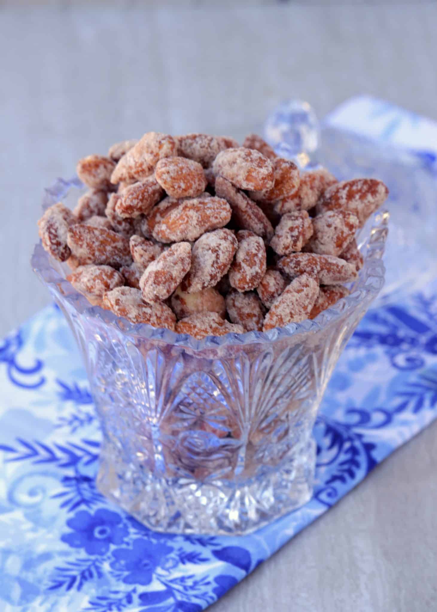 Candied Almonds - 3 Ingredients Candied Almonds Candied in a bowl